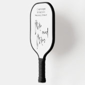 Modern Script Trouwdouche Mr. en Mrs. Pickleball Paddle (Links)