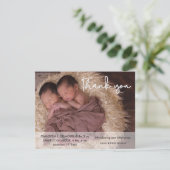 Modern Script Twins Foto Baby shower Bedankt (Staand voorkant)