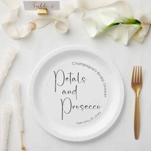 Modern Script Vrijgezellenfeest Petals en Prosecco Papieren Bordje (Huwelijk)