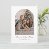 Modern Script Vrolijk Kerstfeest Familie Boog Foto Feestdagenkaart (Staand voorkant)