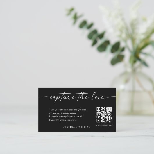Modern Script Wedding Leg de liefde QR-code vast Informatiekaartje (Staand voorkant)