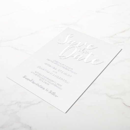 Modern Script Wedding Save the Date Silver Folie Uitnodiging (Gedraaid)