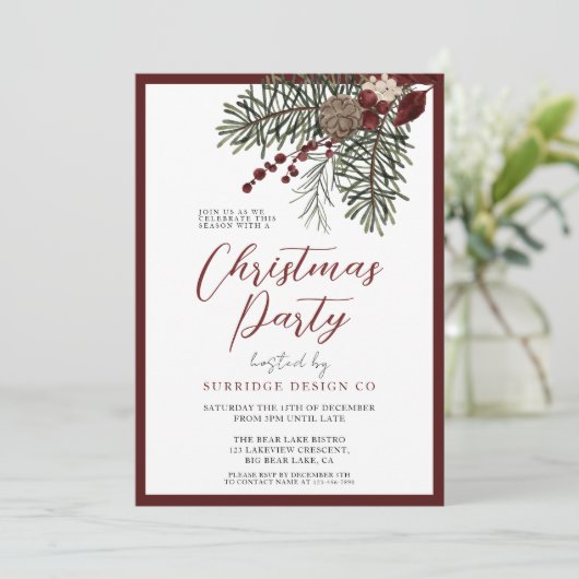 Modern Script Winter Berries Kerstfeest Kaart (Staand voorkant)