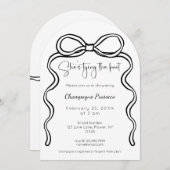 Modern script Ze bindt het knoop Vrijgezellenfeest Kaart (Voorkant / Achterkant)