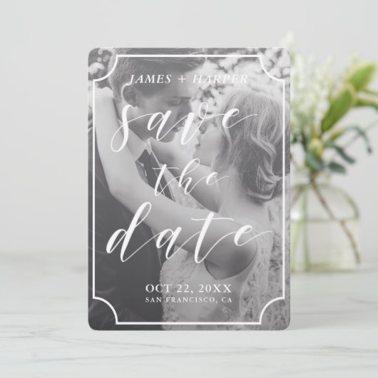 Modern scriptkader | Aangepaste foto De datum opsl Save The Date (Staand voorkant)