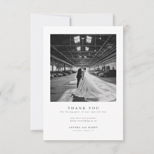 Modern Serif Typography Wedding Photo Bedankkaart (Voorkant)