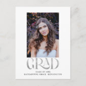 Modern Silver Foil Foto Graduation Party Aankondigingskaart (Voorkant)