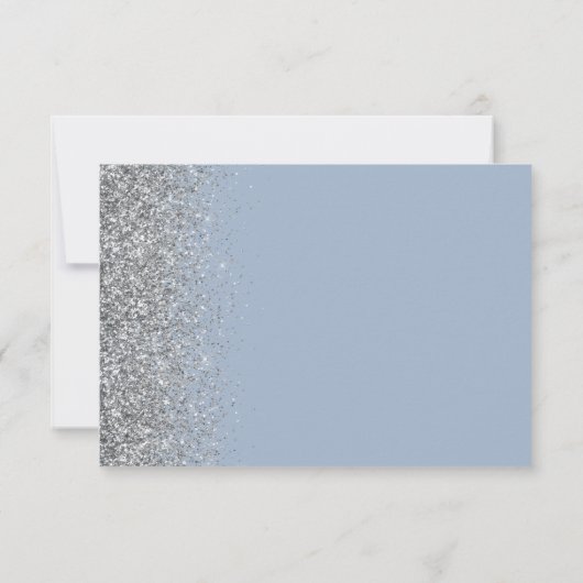 Modern Silver Glitter Edge Dusty Blue RSVP Kaartje (Achterkant)