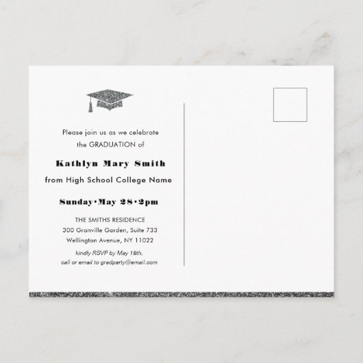 Modern Silver Glitter Script Chic Photo Afstuderen Uitnodiging Briefkaart (Achterkant)