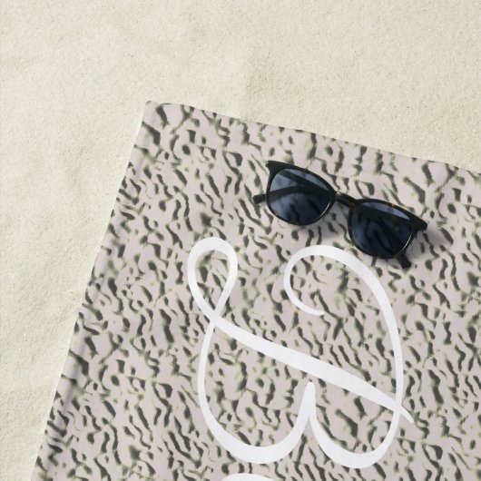 Modern Silver Strandlaken (In situ)