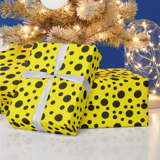 Modern Simple Black polka dot yellow pattern Cadeaupapier (Feestdagen)