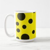 Modern Simple Black polka dot yellow pattern Koffiemok (Links)