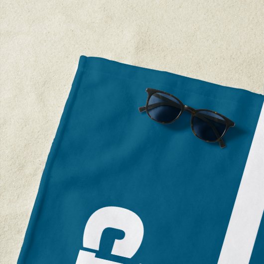 Modern Simple Blue Pool Monogram Name Strandlaken (In situ)