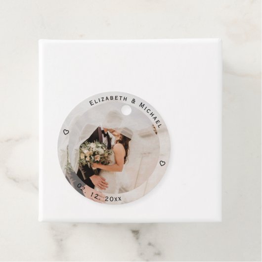 Modern Simple Bride and Groom Photo Cute Wedding Bedankjes Labels (In situ)