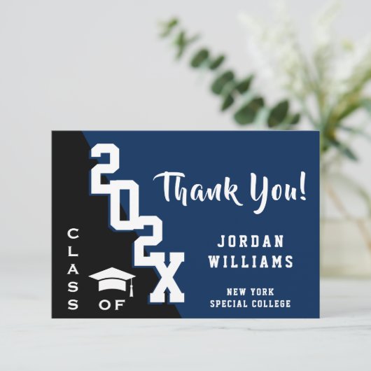 Modern Simple Minimalist Navy Blue Afstuderen Bedankkaart (Staand voorkant)