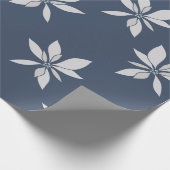 Modern Simple Navy Blue Floral Pattern Cadeaupapier (Hoek)