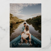 Modern Simple White Gold Monogram Photo Weddenscha Folie Uitnodiging (Achterkant)