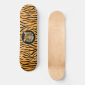 Modern skateboard met wild tijgerpatroon (Voorkant)