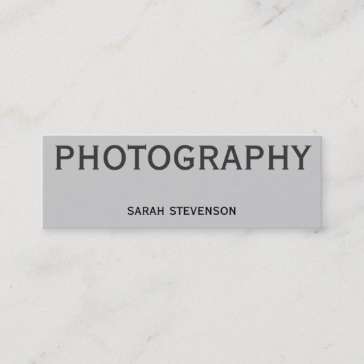 Modern Skinny Minimalistisch Grijs Visitekaartje (Voorkant)