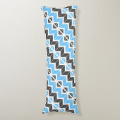 Modern Sky Blue Dark Gray Geometric Herringbone Lichaamskussen (Voorkant Verticaal)