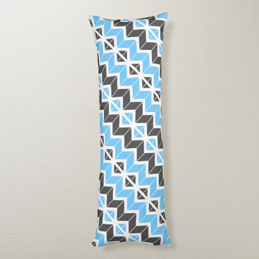 Modern Sky Blue Dark Gray Geometric Herringbone Lichaamskussen (Achterkant (Verticaal))