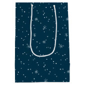 Modern Snowflake MERRY KERSTSCRIPT Blauw Medium Cadeauzakje (Achterkant)