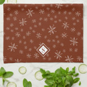 Modern Snowflake Pattern op Red Monogrammed Theedoek (Gevouwen)