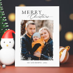 Modern Snowflakes Overlay Merry Kerstfoto Feestdagenkaart<br><div class="desc">Het verzenden van uw groeten van het seizoen met deze "Moderne Snowflakes Overlay Merry kerstfoto Holiday Kaart". Voor verdere aanpassing,  te klikken gelieve de "pas verder"verbinding aan en ons ontwerphulpmiddel te gebruiken om deze sjabloon te wijzigen.</div>