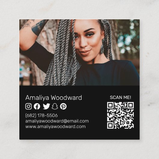 Modern social media voeg je logo foto QR code toe Vierkante Visitekaartje (Achterkant)