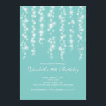 Modern Sparkle Blue Sweet Sixteen Birthday Party Kaart<br><div class="desc">Start je dochters zestien zoete feestjes met ons mooie gordijn van witte lampen, zestien feestjes. Onze stijlvolle en hedendaagse, zoete 16-partijuitnodiging bevat tekenreeksen van twinkelende witte lichten die op een zachte blauwe achtergrond branden. Knijp de uitnodiging om een passende rug voor een extra speciale aanraking te vinden. Verkrijgbaar in onze...</div>