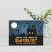 Modern Spooky Haunted House Halloween Party Kaart (Staand voorkant)