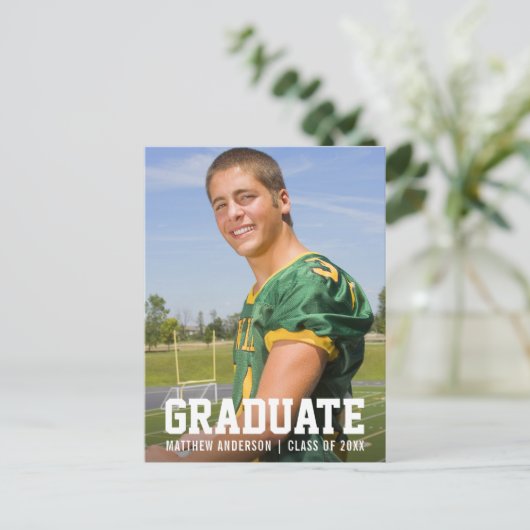 Modern Sporty Afstuderen kondiging Briefkaart (Staand voorkant)