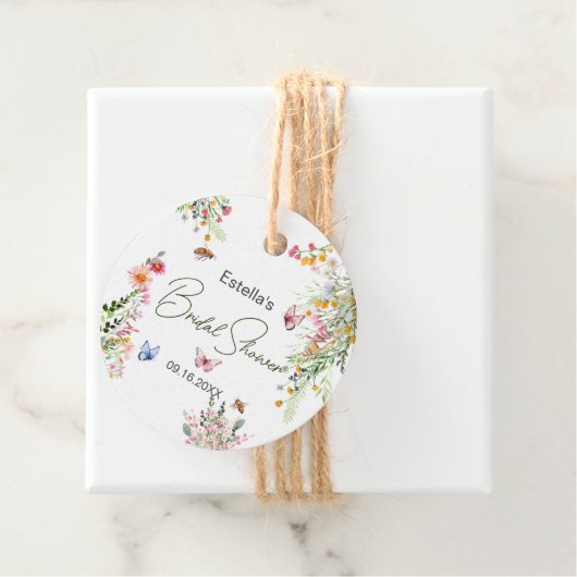 Modern Spring Wild Flowers Script Vrijgezellenfees Bedankjes Labels (In situ)