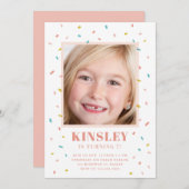 Modern sprinkles foto kids birthday uitnodiging (Voorkant / Achterkant)