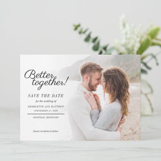 Modern stijlvol fotoscript huwelijk save the date (Staand voorkant)