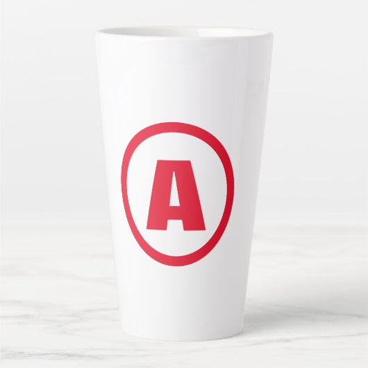Modern stijlvol monogram rood Initiaal letter wit Latte Mok (Voorkant)