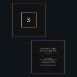 Modern stijlvol zwart-wit professioneel monogram vierkante visitekaartje<br><div class="desc">Moderne minimalistische professionele zwart-wit,  monogrammatische visitekaartjes. U kunt de tekst eenvoudig wijzigen. Als u hulp nodig heeft,  neem dan contact met mij op.</div>