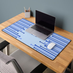 Modern streeppatroon op bleek blauw bureaumat