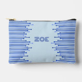 Modern streeppatroon op bleek blauw gepersonalisee etui (Voorkant)