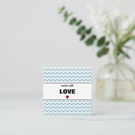 Modern Stripe Chevron Pattern "MADE with LOVE" Vierkante Visitekaartje (Staand voorkant)