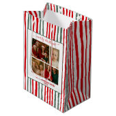 Modern Stripes family Photo merry Christmas Medium Cadeauzakje (Voorkant Gekanteld)