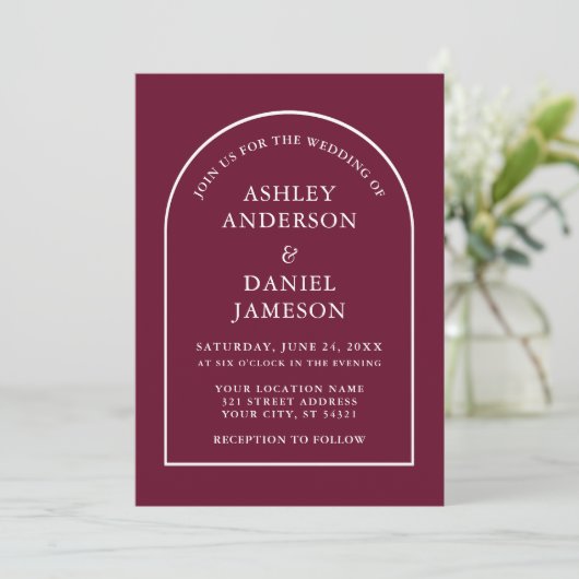 Modern Stylish Arch Burgundy Wedding Kaart (Staand voorkant)