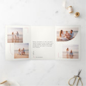 Modern Stylish Arch Family Photo Beach Christmas Drieluik Wenskaart (Binnen)