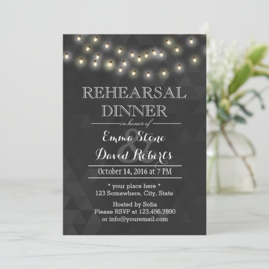 Modern Summer String Lights Rehearsal Dinner Kaart (Staand voorkant)