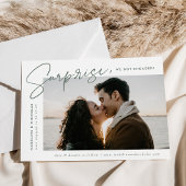 Modern Surprise Dark Sage Script Foto Verloving Aankondiging