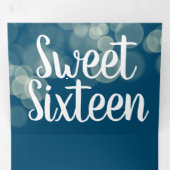 Modern Sweet 16 Bokeh Licht Foto Drieluik Uitnodiging (Binnenzijde eerst)