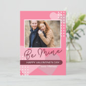 Modern Sweet Pink Be Mine Valentijnsdag Foto Feestdagenkaart (Staand voorkant)