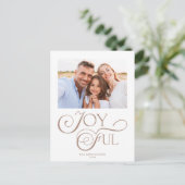 Modern Taupe Tan Joyful Kerstfeestdag Foto Feestdagenkaart (Staand voorkant)