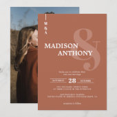 Modern Terracotta Ampersand Script Photo Wedding Kaart (Voorkant / Achterkant)