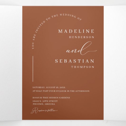 Modern Terracotta Boho Arch Photo QR Code Weddensc Drieluik Uitnodiging (Binnenkant midden)